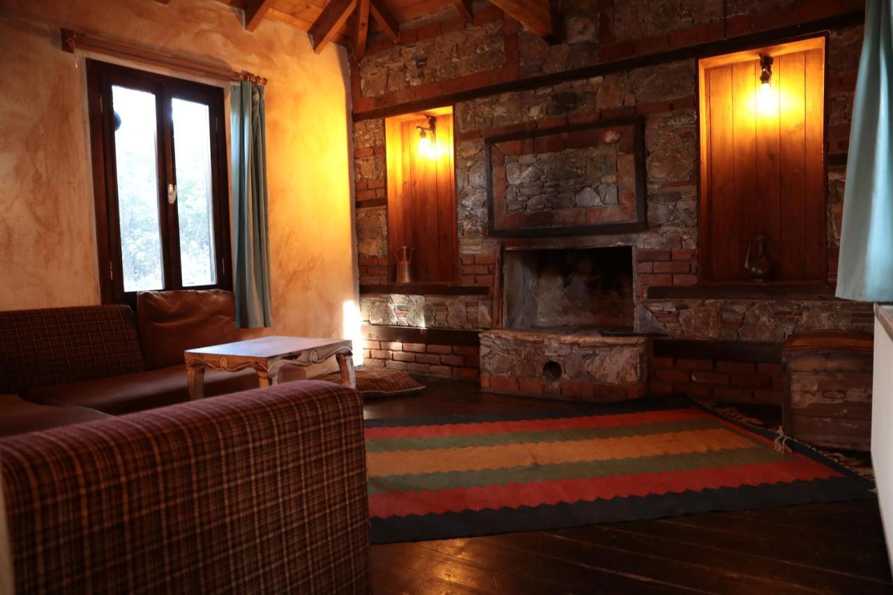 סלצ'וק Kayserkaya Cottages מראה חיצוני תמונה